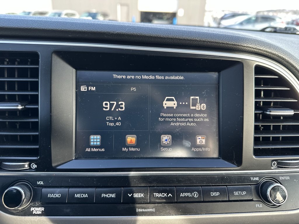 2017 Hyundai Elantra in Antigonish, Nova Scotia - 25 - w1024h768px