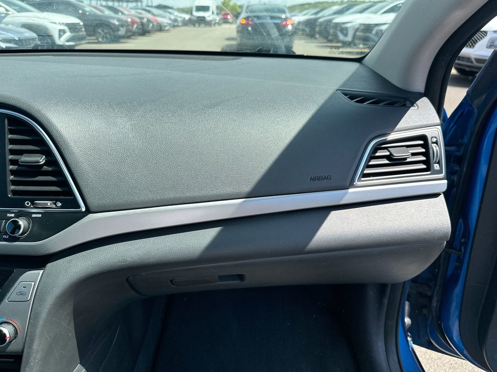 2017 Hyundai Elantra GL | Cam | HtdSeats | Bluetooth | Aux | USB | AC in Saint John, New Brunswick - 44 - w1024h768px
