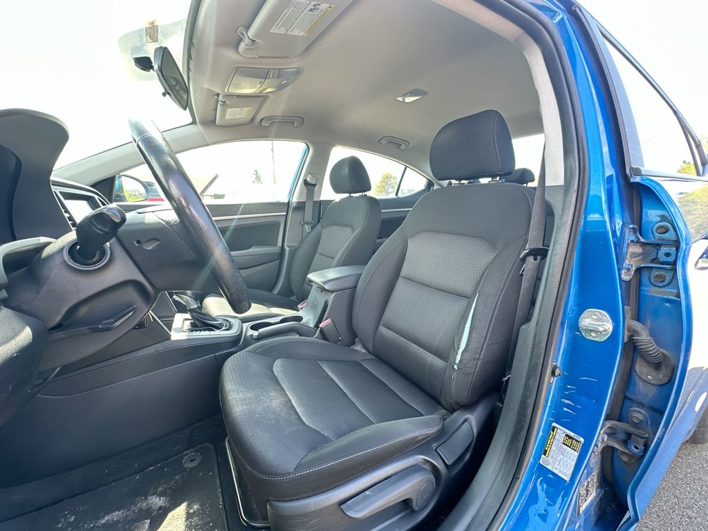 2017 Hyundai Elantra GL | Cam | HtdSeats | Bluetooth | Aux | USB | AC in Saint John, New Brunswick - 11 - w1024h768px