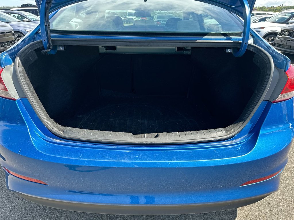 2017 Hyundai Elantra GL | Cam | HtdSeats | Bluetooth | Aux | USB | AC in Saint John, New Brunswick - 36 - w1024h768px