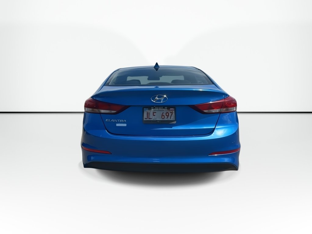 2017 Hyundai Elantra GL | Cam | HtdSeats | Bluetooth | Aux | USB | AC in Saint John, New Brunswick - 9 - w1024h768px