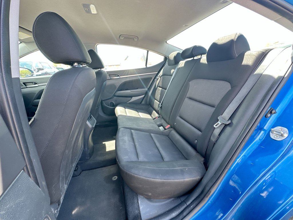 2017 Hyundai Elantra GL | Cam | HtdSeats | Bluetooth | Aux | USB | AC in Saint John, New Brunswick - 32 - w1024h768px