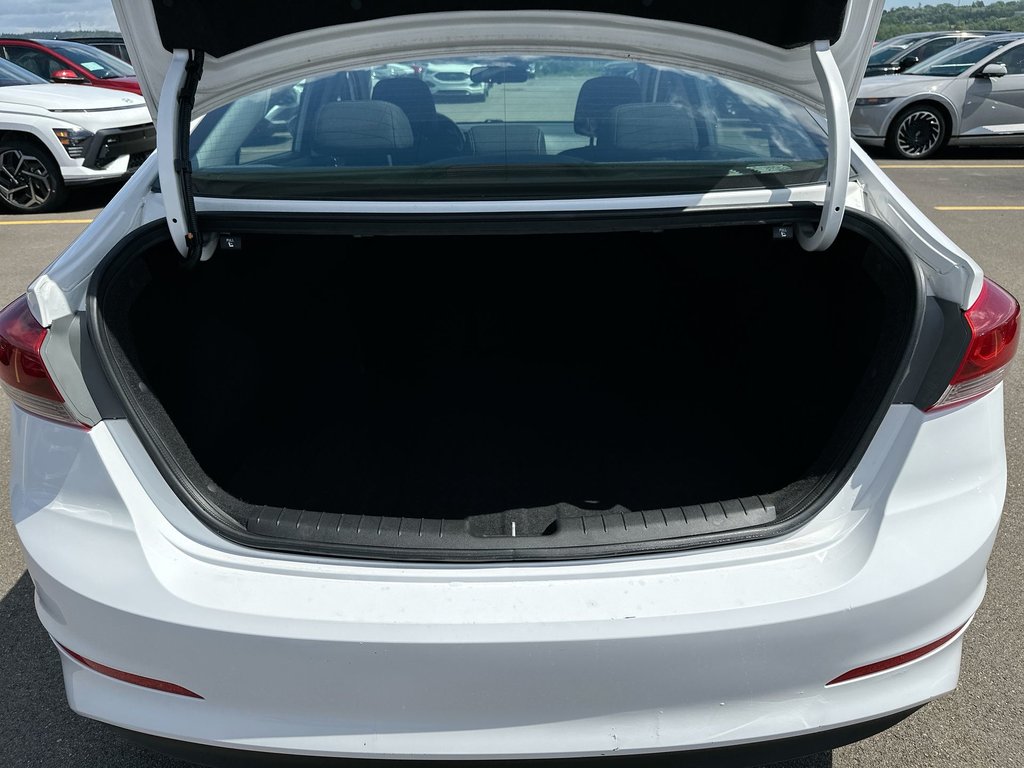 2017 Hyundai ELANTRA GLS | Roof | | HtdSeats | Bluetooth | Aux | USB in Saint John, New Brunswick - 36 - w1024h768px