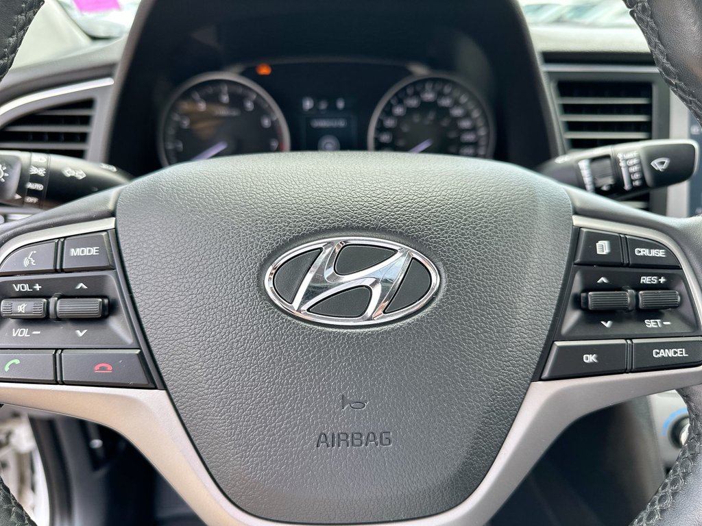 2017 Hyundai ELANTRA GLS | Roof | | HtdSeats | Bluetooth | Aux | USB in Saint John, New Brunswick - 19 - w1024h768px