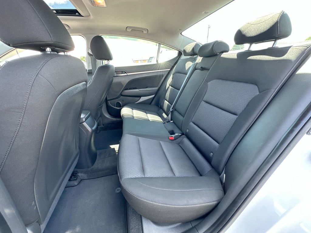 2017 Hyundai ELANTRA GLS | Roof | | HtdSeats | Bluetooth | Aux | USB in Saint John, New Brunswick - 32 - w1024h768px