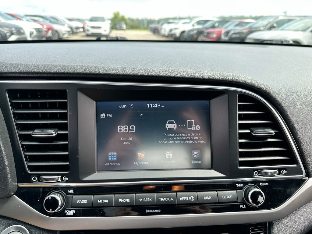 2017 Hyundai ELANTRA GLS | Roof | | HtdSeats | Bluetooth | Aux | USB in Saint John, New Brunswick - 25 - w1024h768px