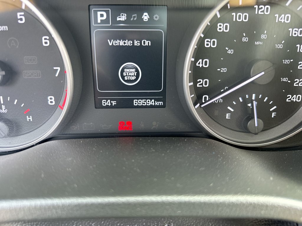 2017 Hyundai ELANTRA GLS | Roof | | HtdSeats | Bluetooth | Aux | USB in Saint John, New Brunswick - 23 - w1024h768px