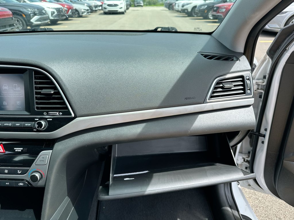 2017 Hyundai ELANTRA GLS | Roof | | HtdSeats | Bluetooth | Aux | USB in Saint John, New Brunswick - 43 - w1024h768px
