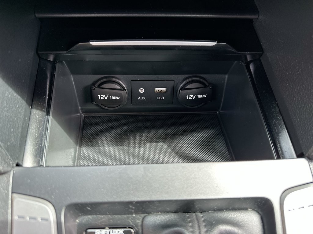 2017 Hyundai ELANTRA GLS | Roof | | HtdSeats | Bluetooth | Aux | USB in Saint John, New Brunswick - 45 - w1024h768px