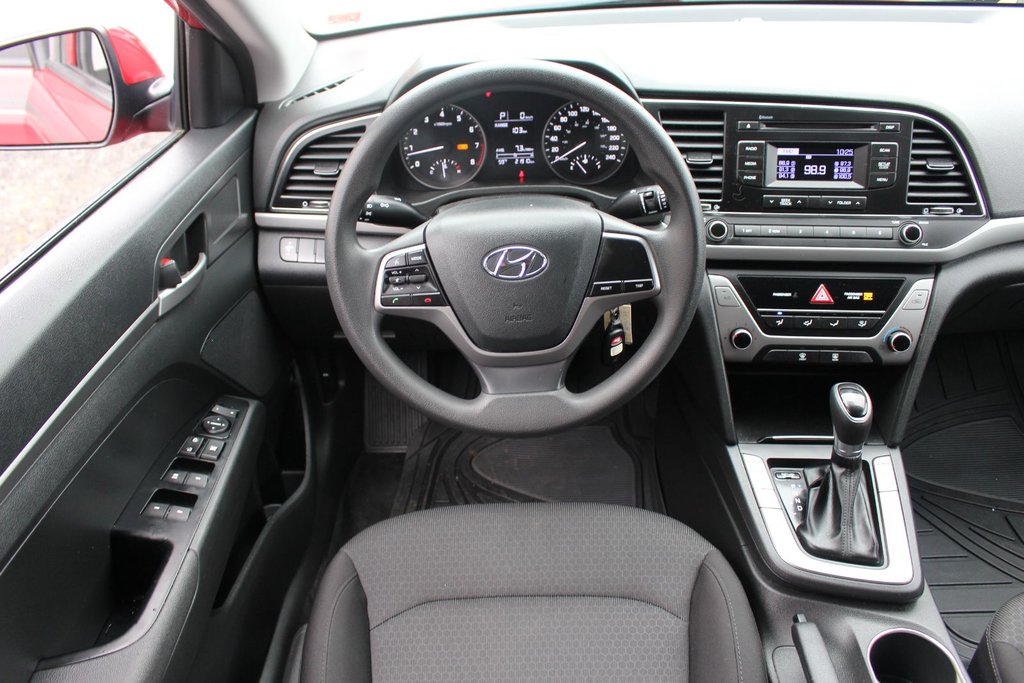 2018 Hyundai Elantra in Antigonish, Nova Scotia - 16 - w1024h768px