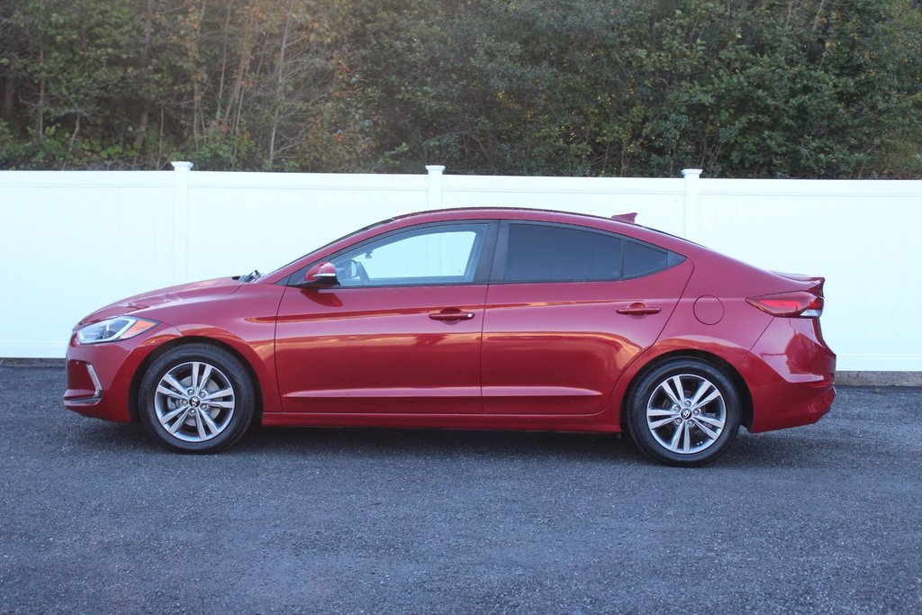 2018 Hyundai Elantra in Antigonish, Nova Scotia - 4 - w1024h768px