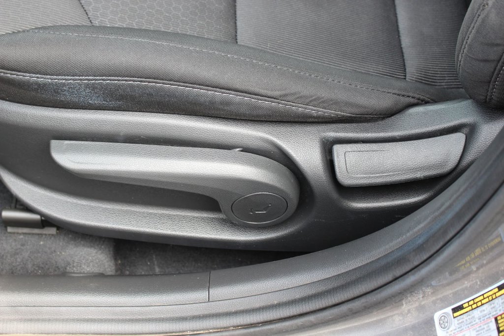 2018 Hyundai Elantra LE | USB | HtdSeats | Bluetooth | Keyless | Cruise in Saint John, New Brunswick - 13 - w1024h768px