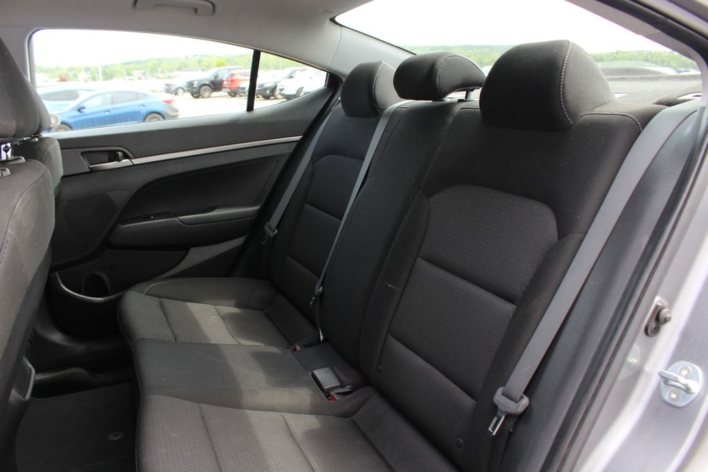 2018 Hyundai Elantra LE | USB | HtdSeats | Bluetooth | Keyless | Cruise in Saint John, New Brunswick - 29 - w1024h768px