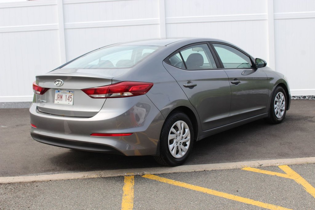 2018 Hyundai Elantra LE | USB | HtdSeats | Bluetooth | Keyless | Cruise in Saint John, New Brunswick - 7 - w1024h768px