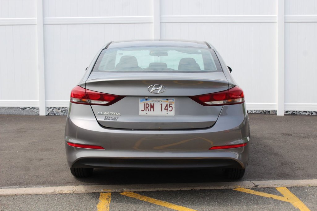 2018 Hyundai Elantra LE | USB | HtdSeats | Bluetooth | Keyless | Cruise in Saint John, New Brunswick - 6 - w1024h768px