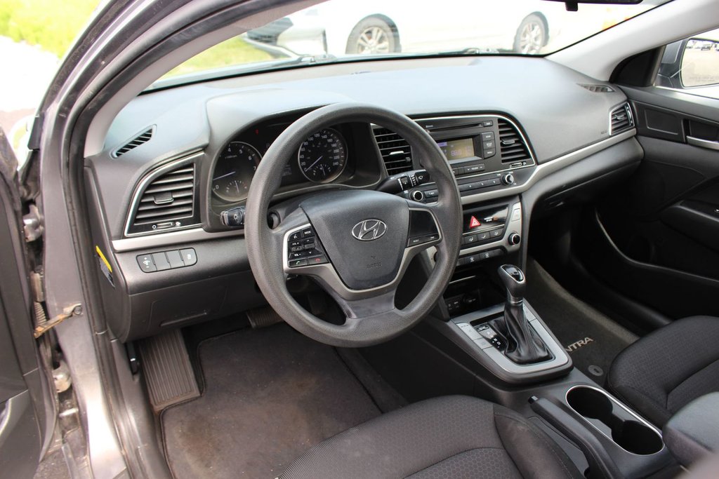 2018 Hyundai Elantra LE | USB | HtdSeats | Bluetooth | Keyless | Cruise in Saint John, New Brunswick - 11 - w1024h768px