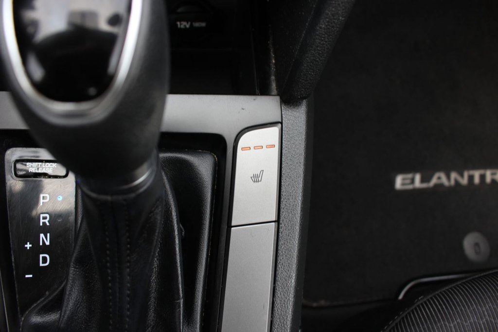 2018 Hyundai Elantra LE | USB | HtdSeats | Bluetooth | Keyless | Cruise in Saint John, New Brunswick - 28 - w1024h768px