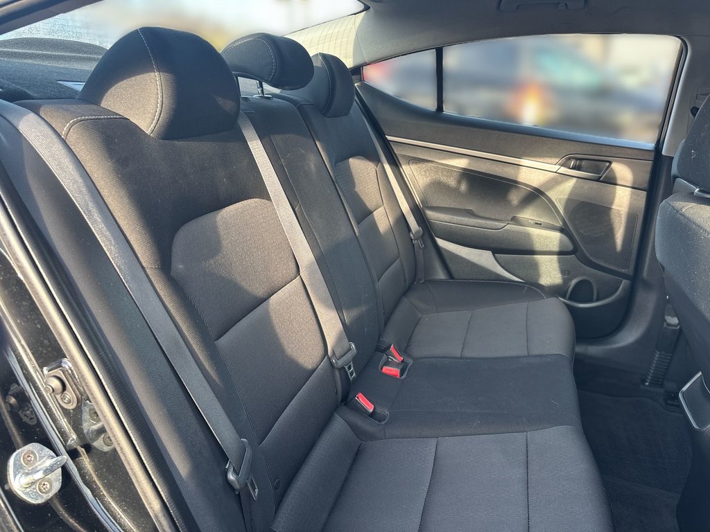 Hyundai Elantra LE | HtdSeats | Bluetooth | Cam | USB | Aux 2018 à Saint John, Nouveau-Brunswick - 38 - w1024h768px