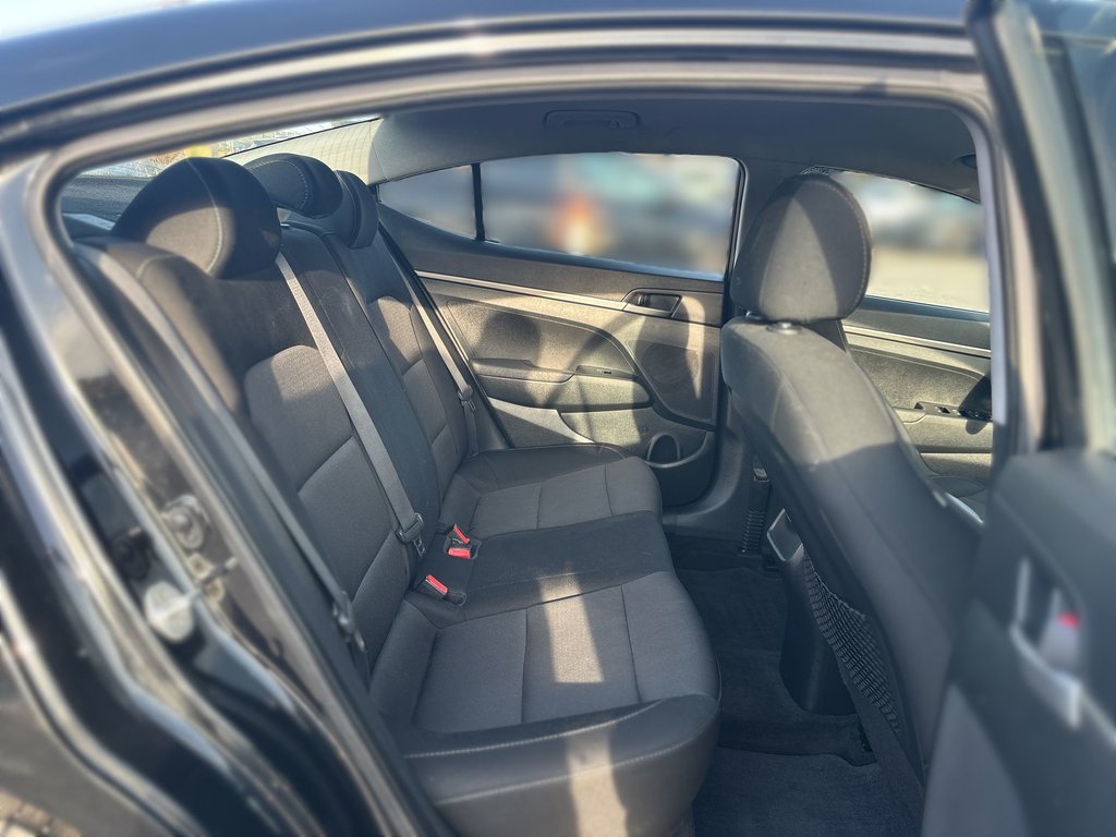 Hyundai Elantra LE | HtdSeats | Bluetooth | Cam | USB | Aux 2018 à Saint John, Nouveau-Brunswick - 37 - w1024h768px