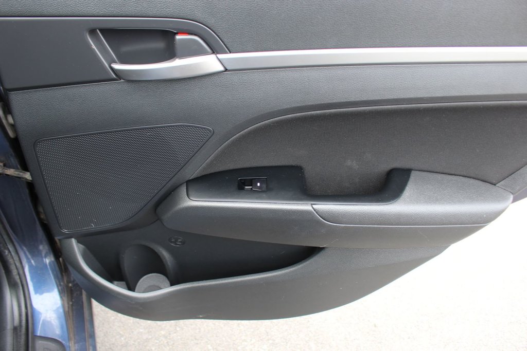 2019 Hyundai Elantra Preferred | Cam | USB | HtdWheel | Bluetooth | XM in Saint John, New Brunswick - 39 - w1024h768px
