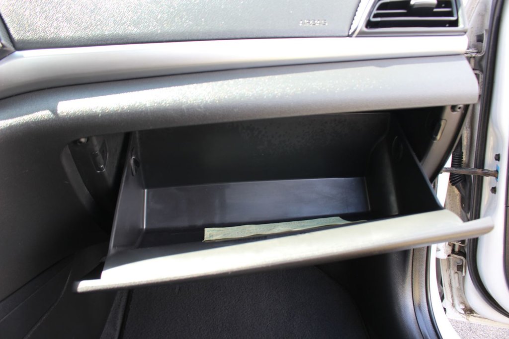 2019 Hyundai Elantra Preferred | SunRoof | Cam | USB | HtdWheel | XM in Saint John, New Brunswick - 46 - w1024h768px