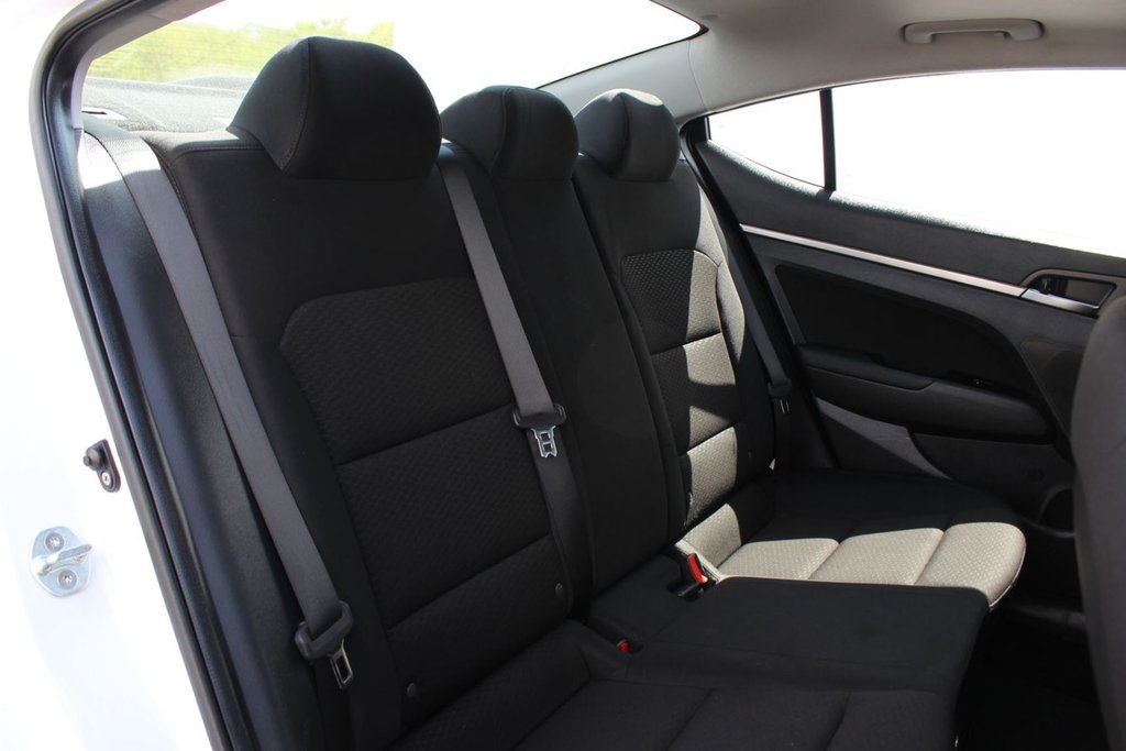 2019 Hyundai Elantra Preferred | SunRoof | Cam | USB | HtdWheel | XM in Saint John, New Brunswick - 40 - w1024h768px