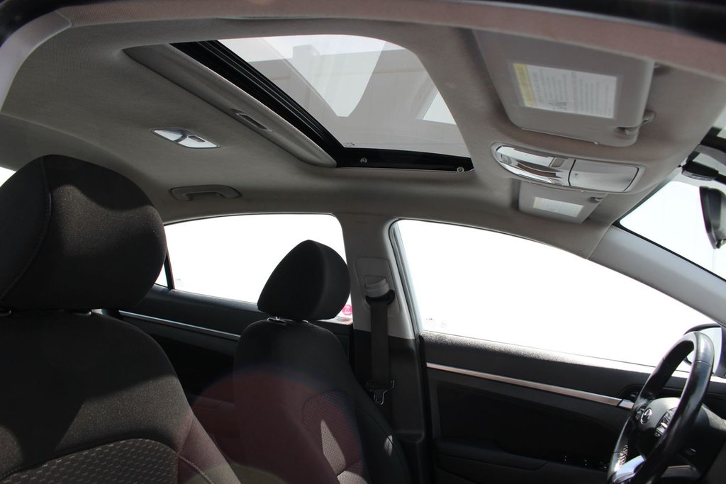 2019 Hyundai Elantra Preferred | SunRoof | Cam | USB | HtdWheel | XM in Saint John, New Brunswick - 48 - w1024h768px