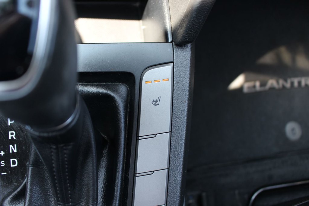 2019 Hyundai Elantra Preferred | Roof | Cam | USB | HtdWheel | XM in Saint John, New Brunswick - 29 - w1024h768px