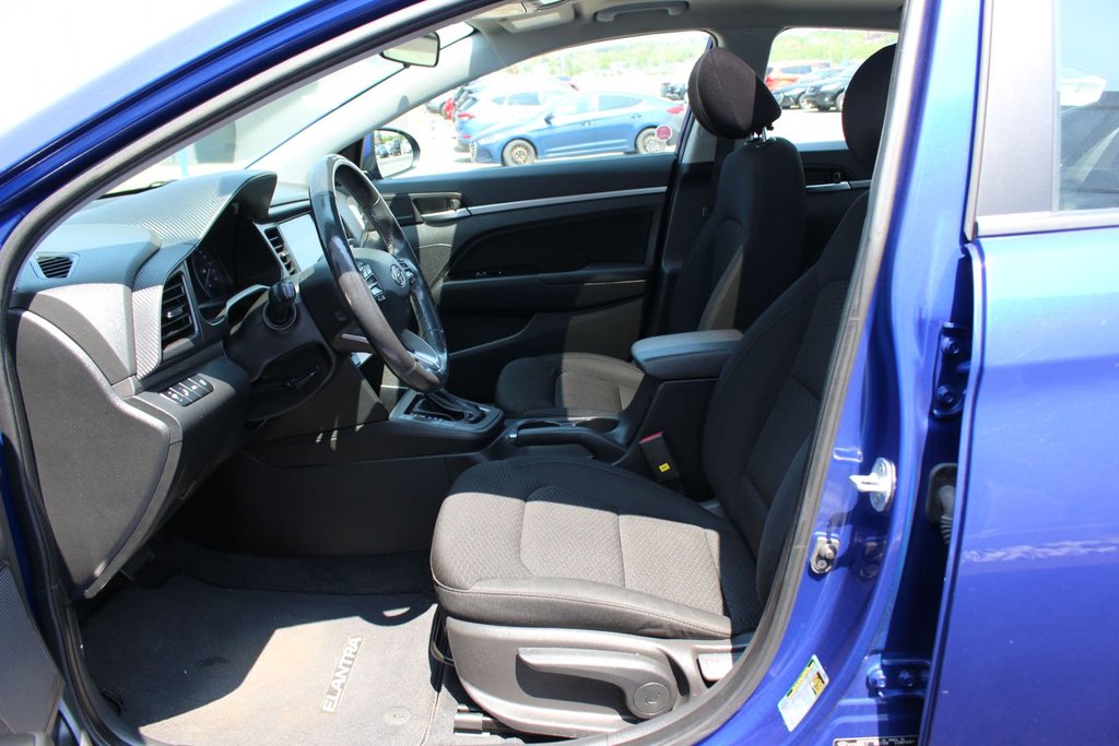 2019 Hyundai Elantra Preferred | Roof | Cam | USB | HtdWheel | XM in Saint John, New Brunswick - 12 - w1024h768px