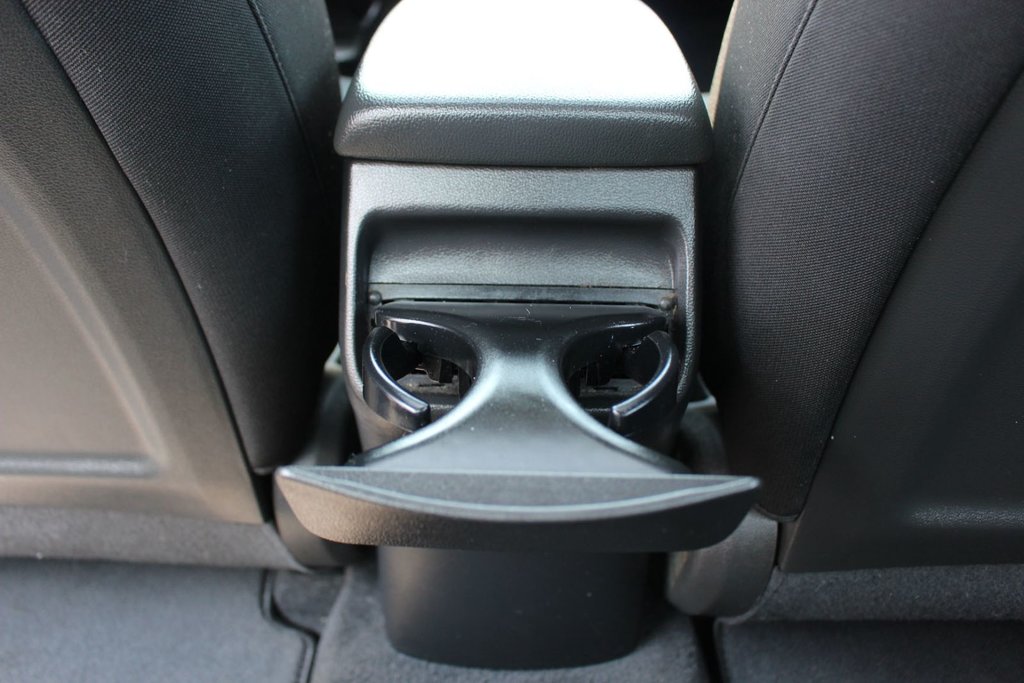 2019 Hyundai Elantra Preferred | Roof | Cam | USB | HtdWheel | XM in Saint John, New Brunswick - 32 - w1024h768px
