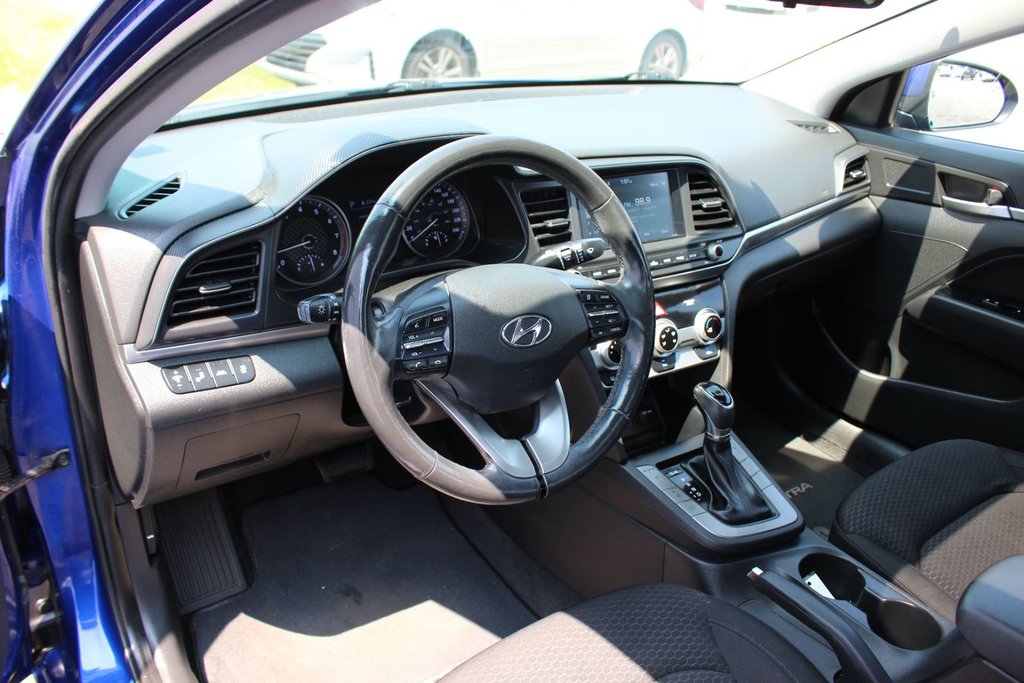 2019 Hyundai Elantra Preferred | Roof | Cam | USB | HtdWheel | XM in Saint John, New Brunswick - 11 - w1024h768px