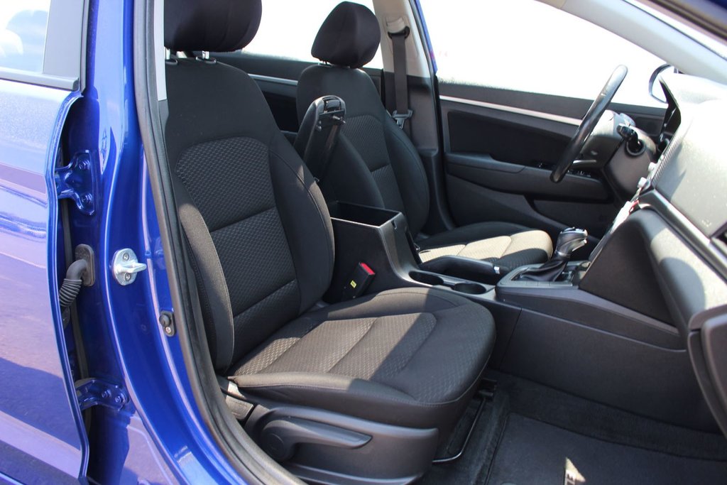 2019 Hyundai Elantra Preferred | Roof | Cam | USB | HtdWheel | XM in Saint John, New Brunswick - 42 - w1024h768px