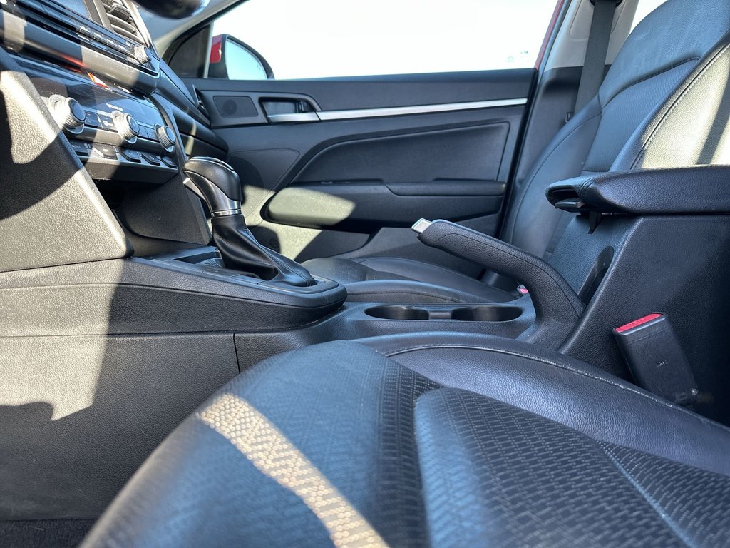 2019 Hyundai Elantra Luxury | Roof | Cam | HtdSeat | Lthr | Bluetooth in Saint John, New Brunswick - 30 - w1024h768px