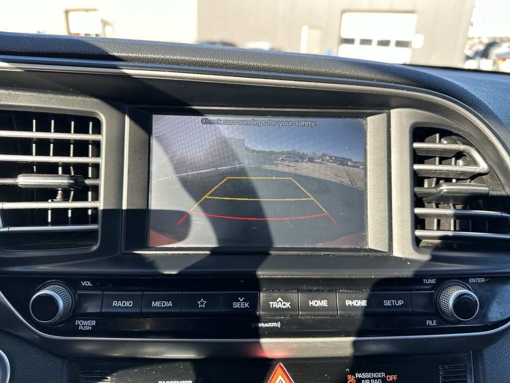 2019 Hyundai Elantra Luxury | Roof | Cam | HtdSeat | Lthr | Bluetooth in Saint John, New Brunswick - 26 - w1024h768px