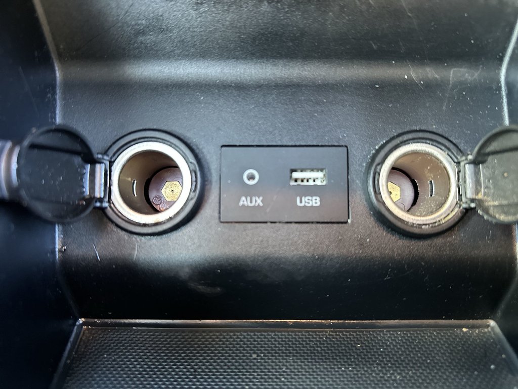 2019 Hyundai Elantra Luxury | Roof | Cam | HtdSeat | Lthr | Bluetooth in Saint John, New Brunswick - 45 - w1024h768px