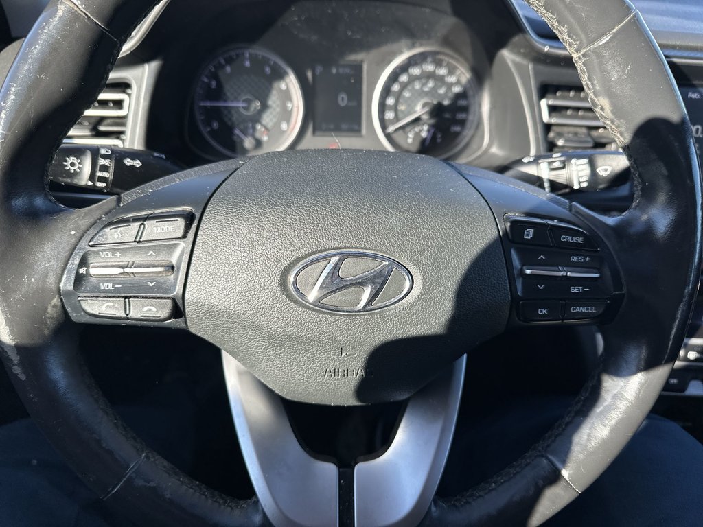 2019 Hyundai Elantra Luxury | Roof | Cam | HtdSeat | Lthr | Bluetooth in Saint John, New Brunswick - 18 - w1024h768px