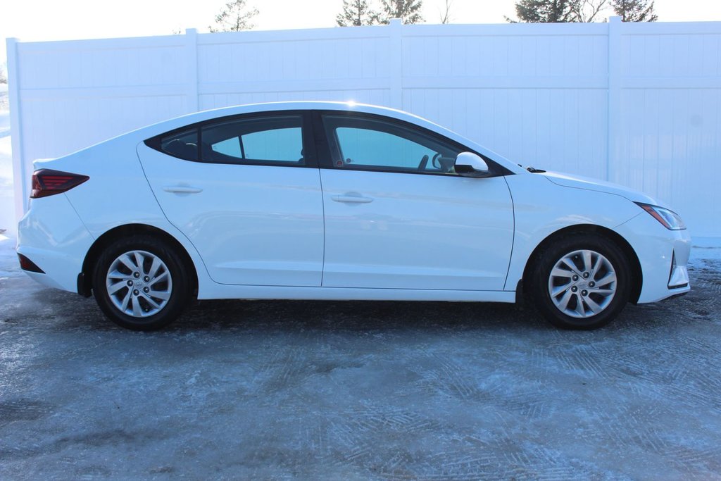 2020 Hyundai Elantra Essential | Cam | USB | HtdSeat | Warranty to 2025 in Saint John, New Brunswick - 8 - w1024h768px