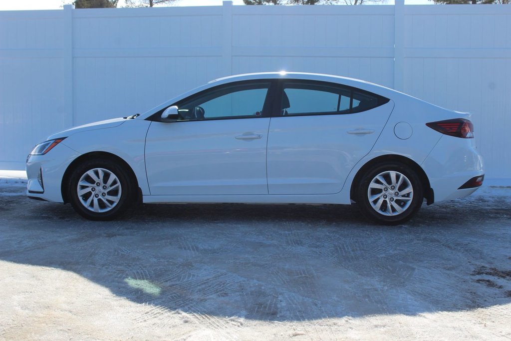 2020 Hyundai Elantra Essential | Cam | USB | HtdSeat | Warranty to 2025 in Saint John, New Brunswick - 4 - w1024h768px