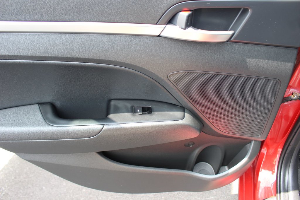 2020 Hyundai Elantra in Antigonish, Nova Scotia - 34 - w1024h768px