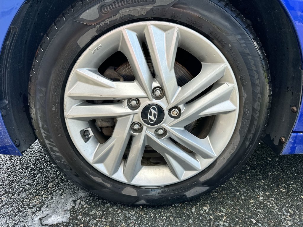 2020 Hyundai Elantra Preferred | Cam | HtdSeats | Bluetooth | USB | Aux in Saint John, New Brunswick - 10 - w1024h768px