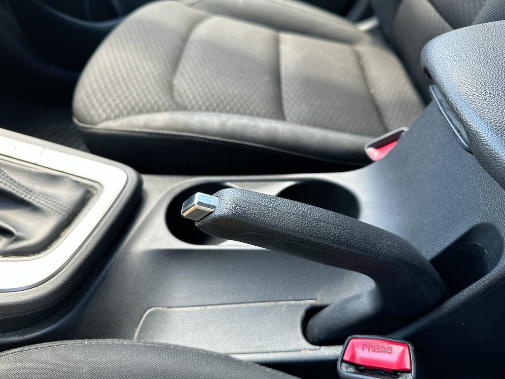 2020 Hyundai Elantra Preferred | Cam | HtdSeats | Bluetooth | USB | Aux in Saint John, New Brunswick - 30 - w1024h768px
