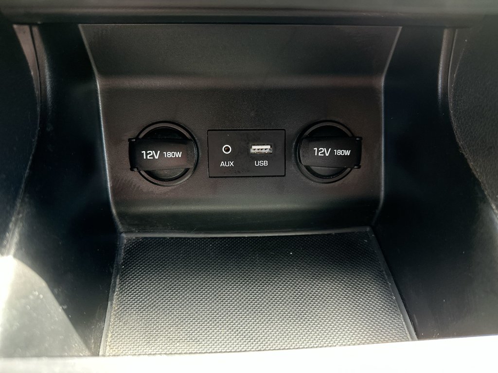 2020 Hyundai Elantra Preferred | Cam | HtdSeats | Bluetooth | USB | Aux in Saint John, New Brunswick - 45 - w1024h768px
