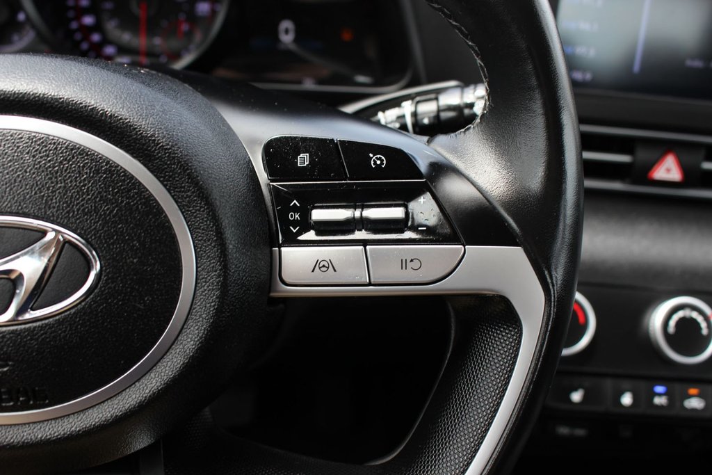 2021 Hyundai Elantra Preferred | HtdSeat | Cam | Aux | Warranty to 2026 in Saint John, New Brunswick - 19 - w1024h768px