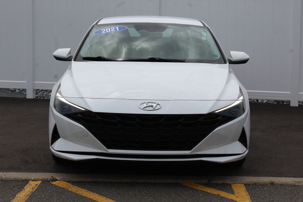 2021 Hyundai Elantra Preferred | HtdSeat | Cam | Aux | Warranty to 2026 in Saint John, New Brunswick - 2 - w1024h768px