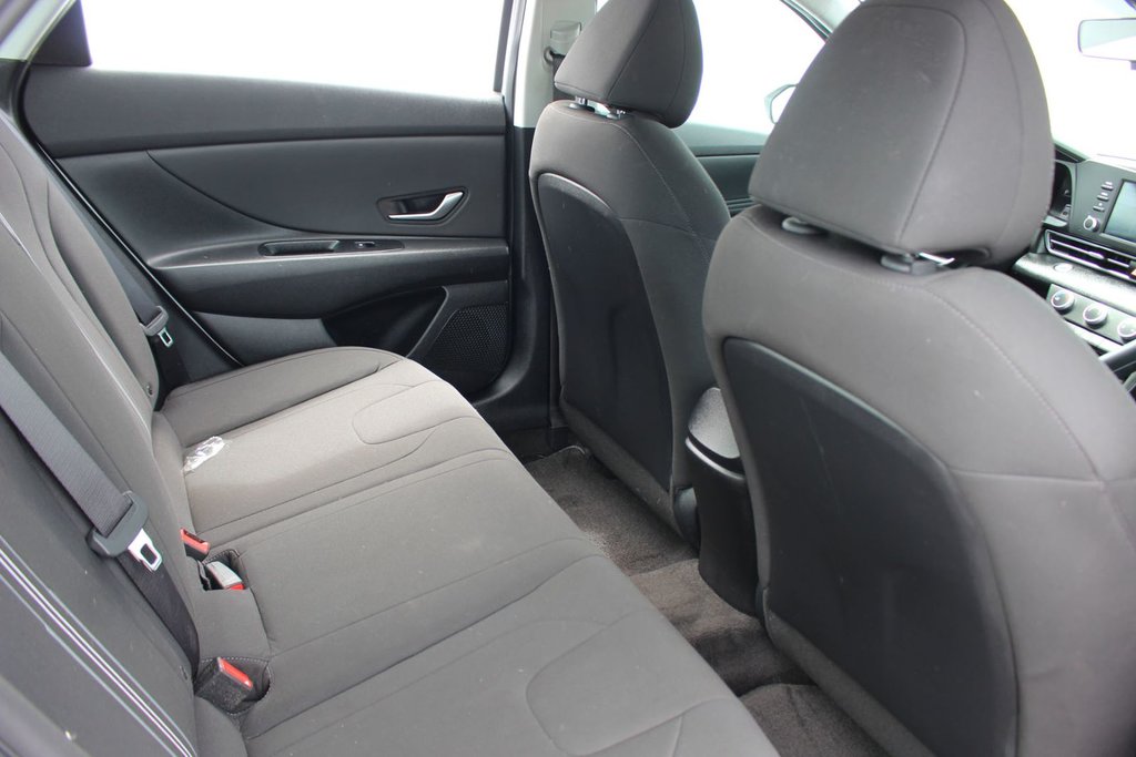 2021 Hyundai Elantra Preferred | HtdSeat | Cam | Aux | Warranty to 2026 in Saint John, New Brunswick - 37 - w1024h768px