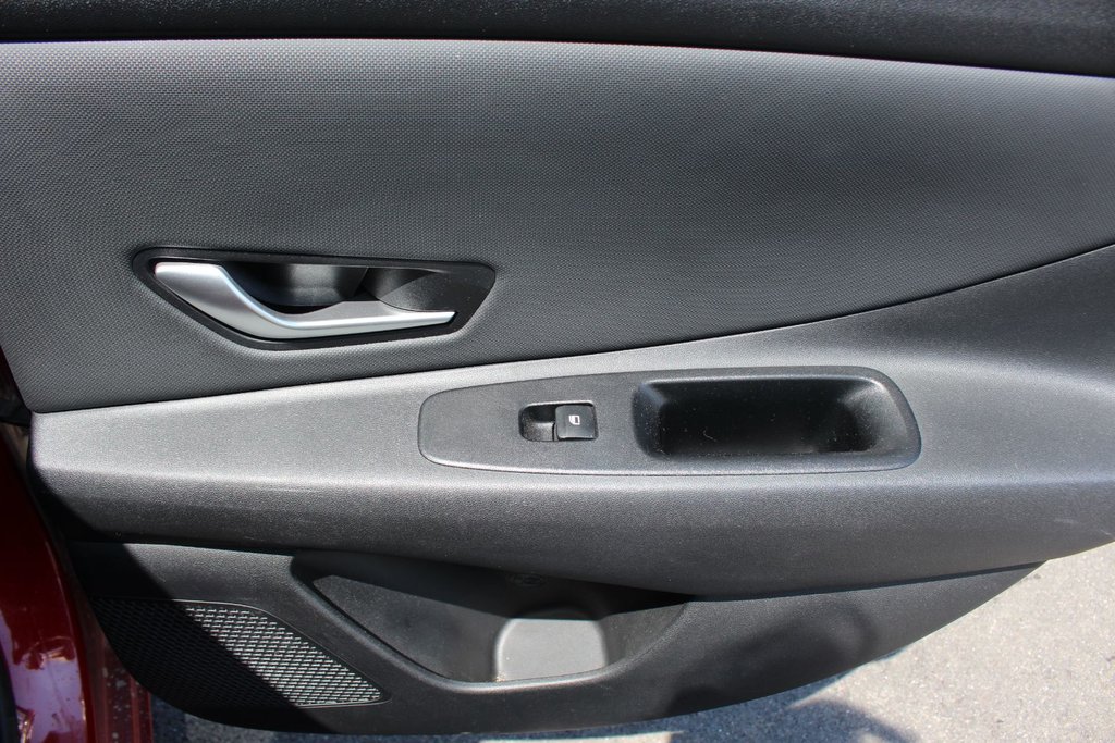 Hyundai Elantra Preferred | HtdSeat | Cam | Aux | Warranty to 2026 2021 à Saint John, Nouveau-Brunswick - 37 - w1024h768px