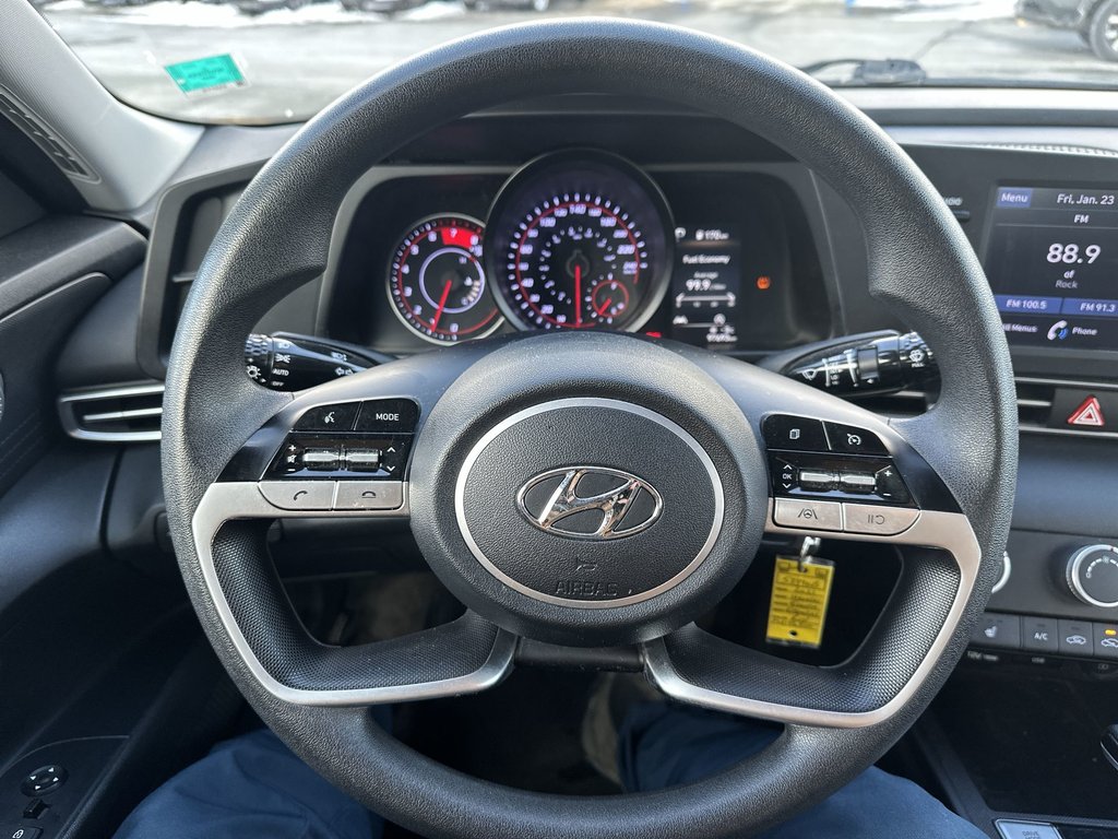 Hyundai Elantra Essential | HtdSeats | USB | Warranty to 202 2021 à Saint John, Nouveau-Brunswick - 17 - w1024h768px