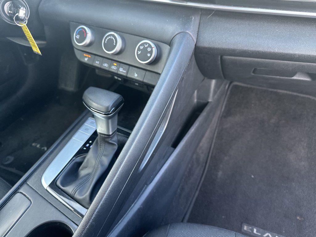 Hyundai Elantra Essential | HtdSeats | USB | Warranty to 202 2021 à Saint John, Nouveau-Brunswick - 45 - w1024h768px