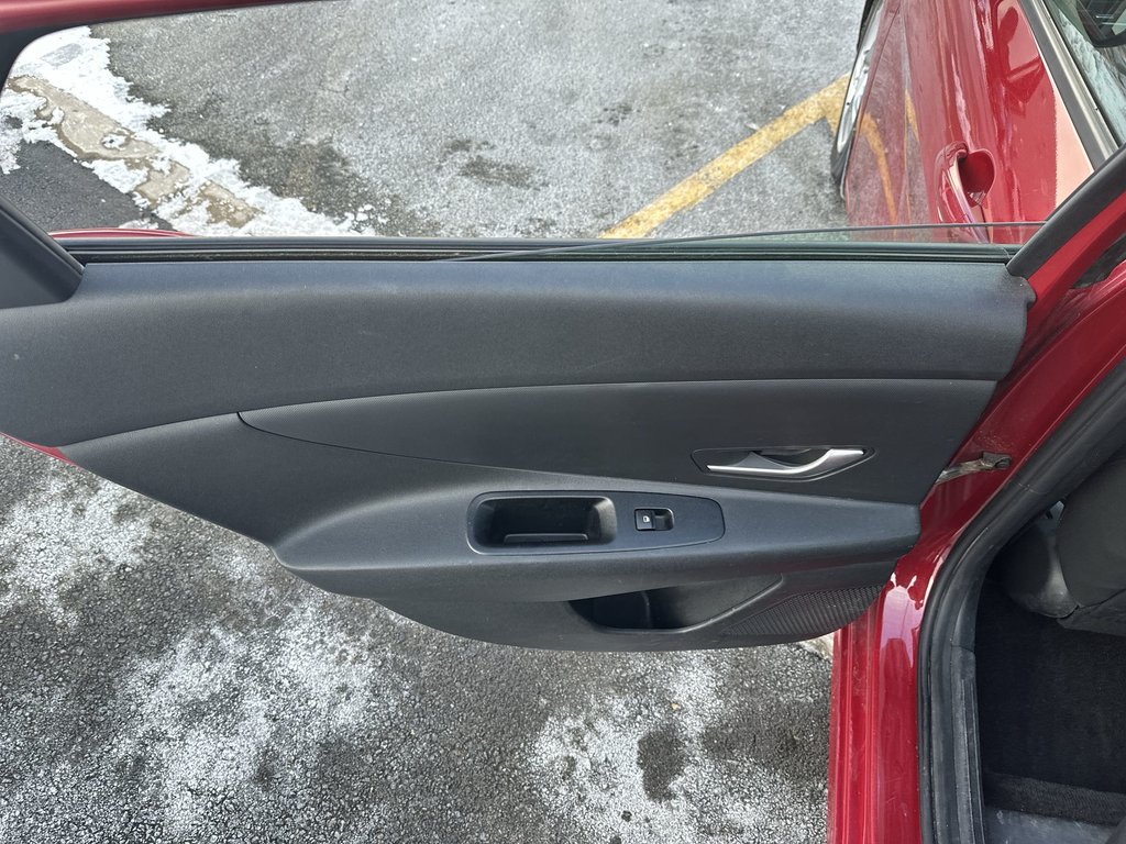 Hyundai Elantra Essential | HtdSeats | USB | Warranty to 202 2021 à Saint John, Nouveau-Brunswick - 35 - w1024h768px