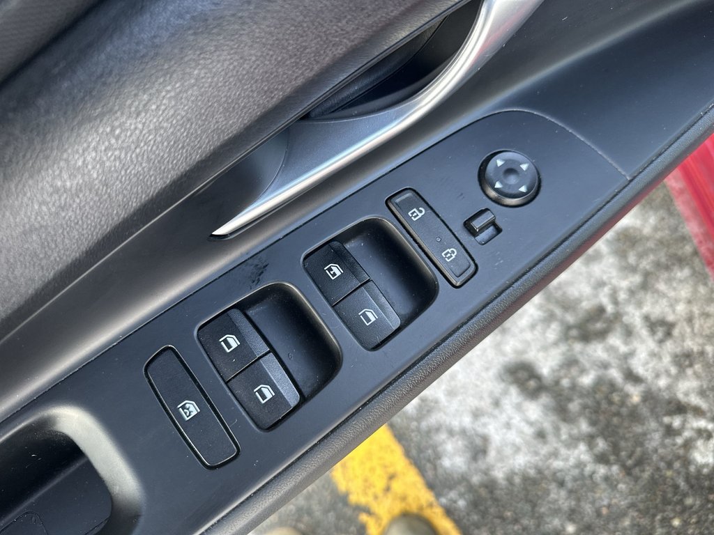 Hyundai Elantra Essential | HtdSeats | USB | Warranty to 202 2021 à Saint John, Nouveau-Brunswick - 15 - w1024h768px